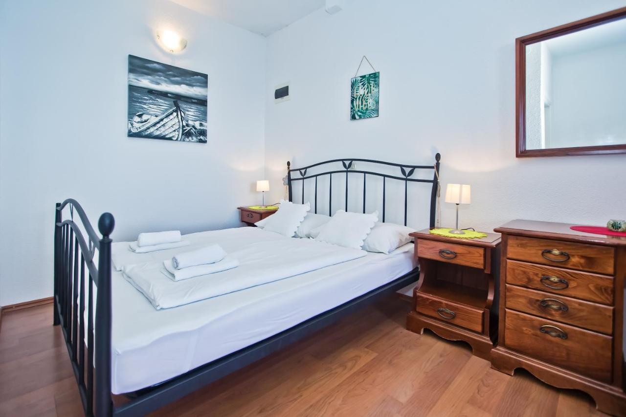 Apartment Marcelina Hvar Town